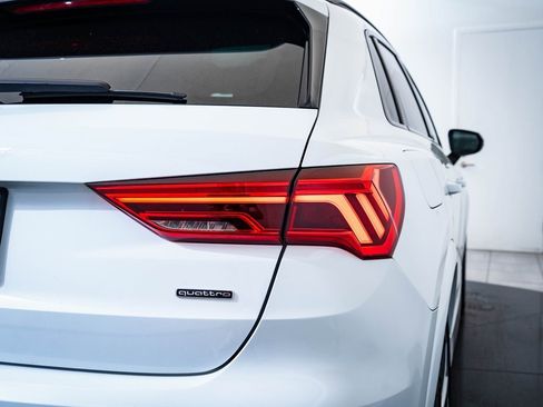 Used 2022 Audi Q3 2.0T Premium Plus image 17