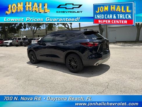 Used 2020 Chevrolet Blazer LT w/ Sound & Technology Package FWD image 6