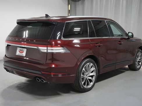 Used 2022 Lincoln Aviator Grand Touring w/ Equipment Group 301A image 9