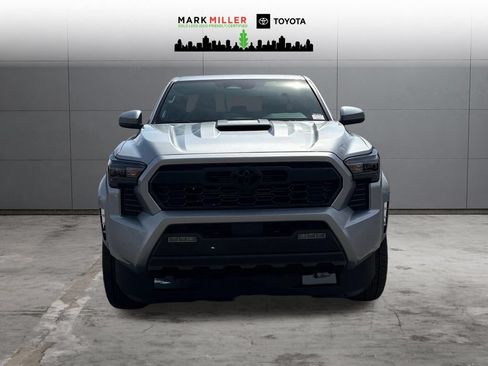 New 2026 Toyota Tacoma TRD Sport w/ TRD Sport Premium Package AWD/4WD image 9
