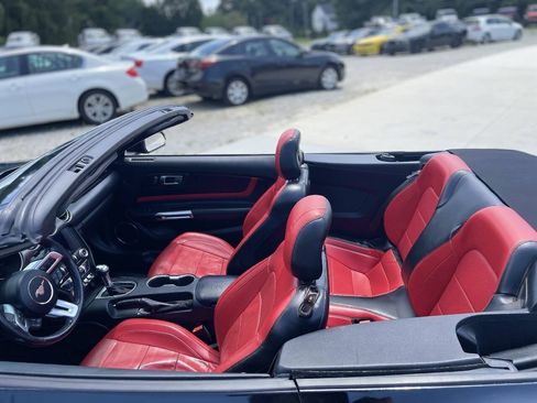 Used 2019 Ford Mustang Premium w/ Equipment Group 201A RWD image 25