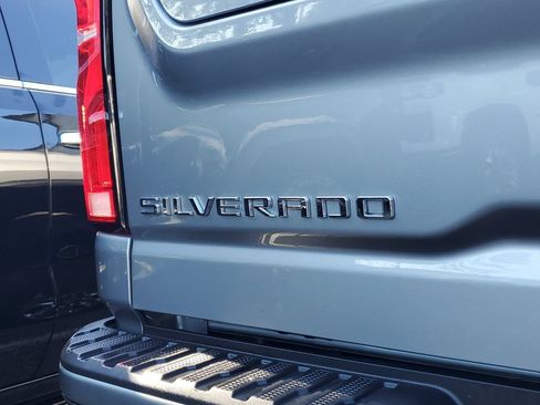 Used 2026 Chevrolet Silverado 3500 High Country w/ High Country Premium Package AWD/4WD image 7
