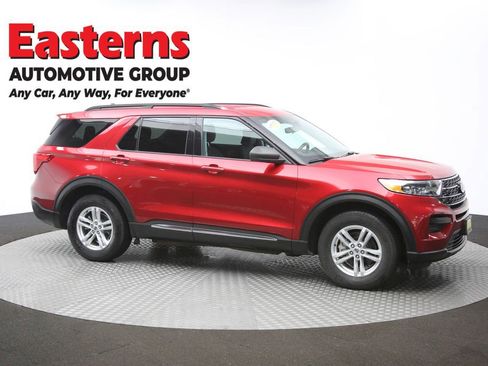 Used 2021 Ford Explorer XLT image 47