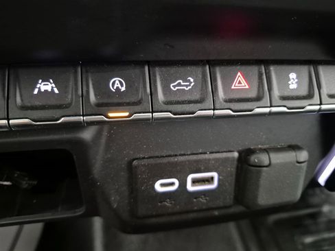 Certified 2022 Chevrolet Silverado 1500 W/T w/ WT Value Package image 20