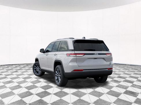 New 2026 Jeep Grand Cherokee Limited image 4