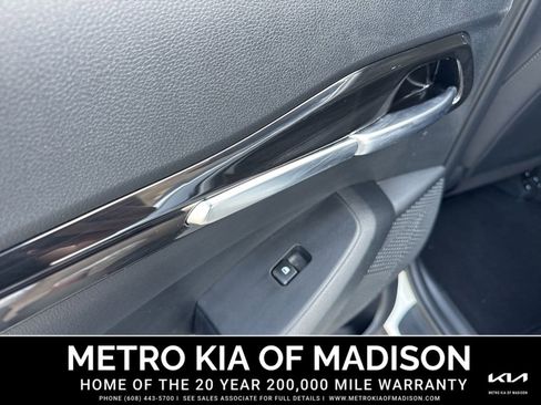 Used 2024 Kia Seltos X-Line AWD/4WD image 24