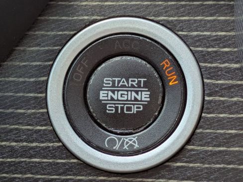 Used 2020 RAM 3500 Limited image 38