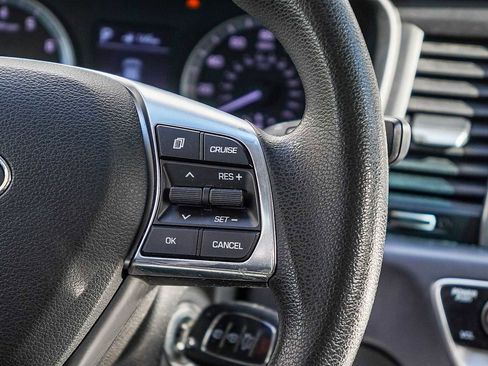 Used 2018 Hyundai Sonata SE image 17