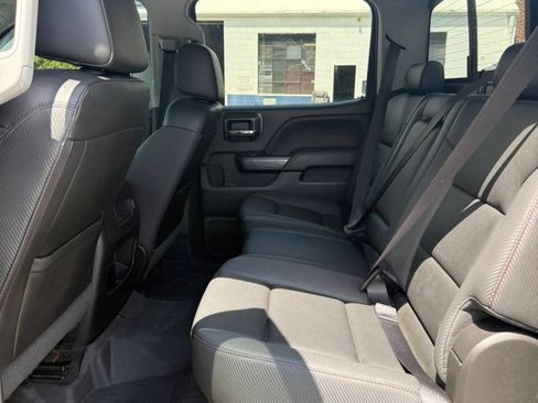 Used 2018 GMC Sierra 1500 SLT AWD/4WD image 10