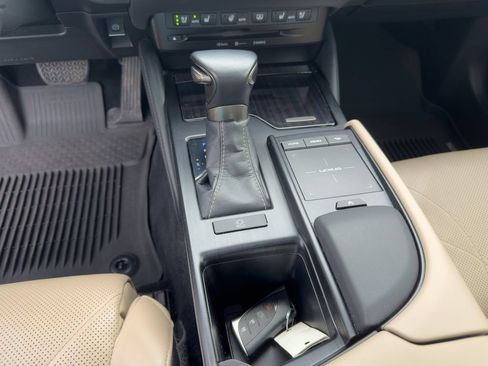 Used 2021 Lexus ES 350 w/ Accessory Package 2 FWD image 29