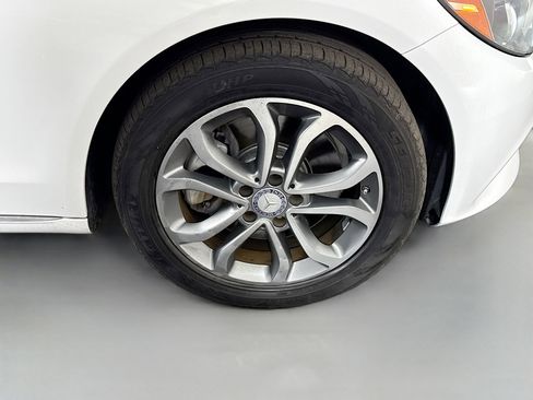 Used 2015 Mercedes-Benz C 300 4MATIC Sedan image 32