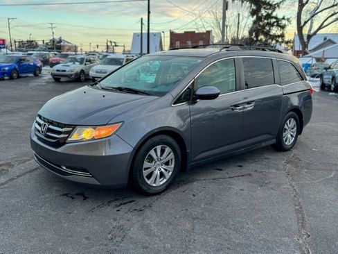 Used 2016 Honda Odyssey SE image 3