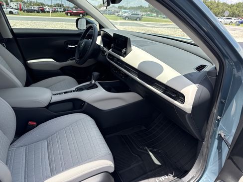 Certified 2025 Honda HR-V LX image 18