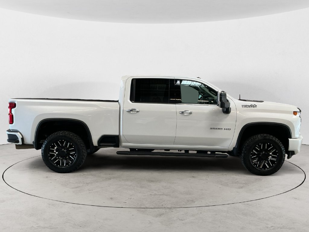 Used 2022 Chevrolet Silverado 3500 High Country AWD/4WD image 7