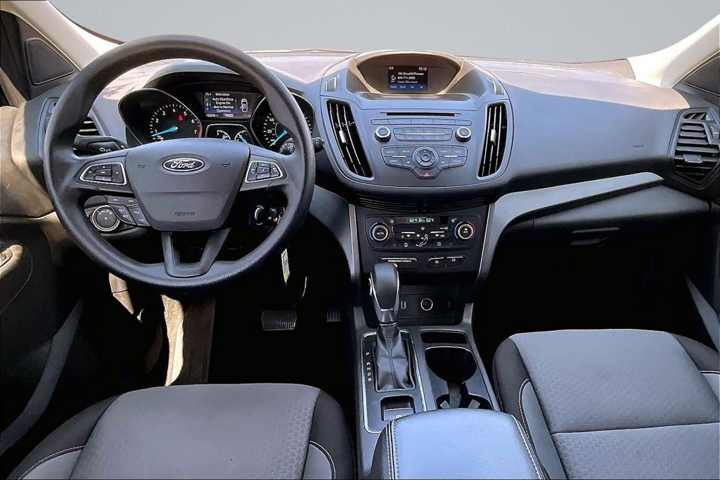 Used 2018 Ford Escape SE FWD image 13