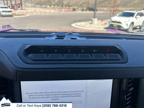 New 2025 Ford Bronco Badlands w/ Sasquatch Package AWD/4WD image 66