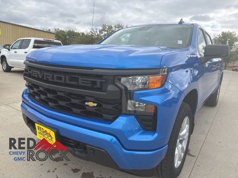 New 2026 Chevrolet Silverado 1500 Custom image 2