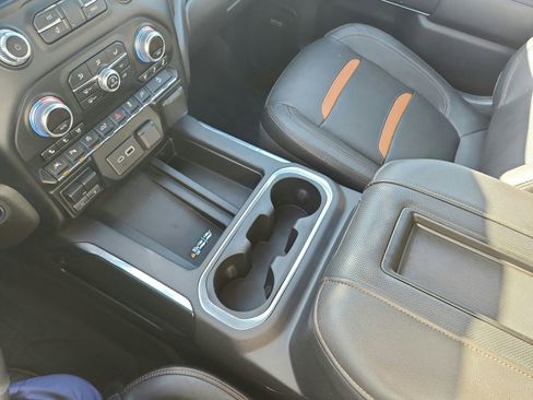 Used 2019 GMC Sierra 1500 AT4 w/ AT4 Premium Package image 14