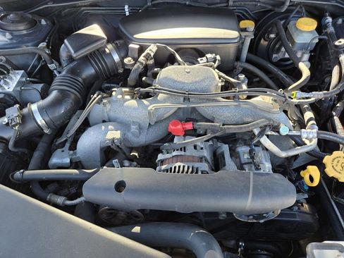 Used 2011 Subaru Impreza 2.5i Premium w/ PWR Moonroof Value Pkg AWD/4WD image 20