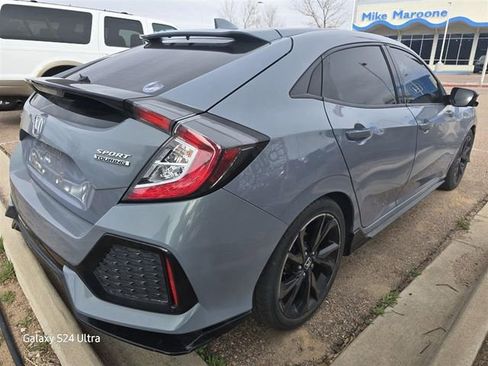 Used 2018 Honda Civic Sport Touring image 9