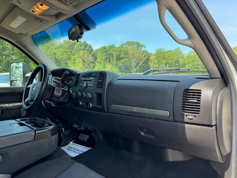 Used 2014 GMC Sierra 2500 SLE AWD/4WD image 19