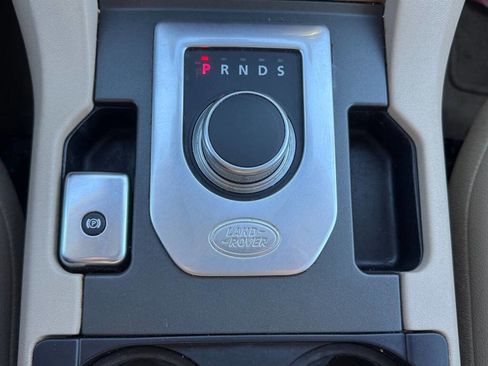 Used 2016 Land Rover LR4 HSE Silver Edition image 16