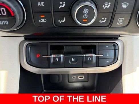 Used 2022 GMC Acadia Denali w/ Denali Ultimate Package FWD image 26