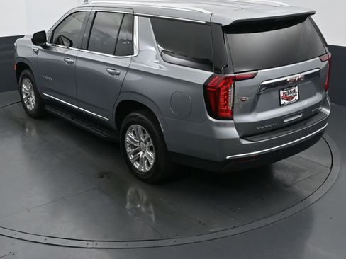 Used 2024 GMC Yukon SLT image 30