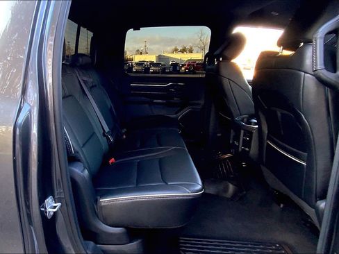 Used 2022 RAM 1500 Limited w/ Body Color Bumper Group image 16