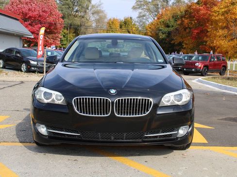 Used 2011 BMW 535i Sedan image 3