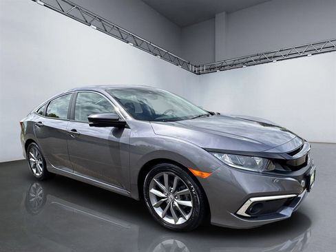 Used 2019 Honda Civic EX image 9