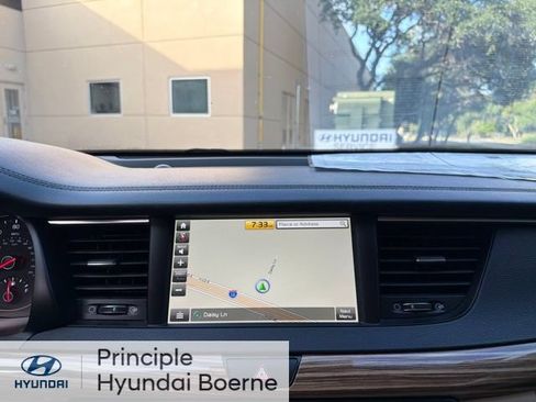 Used 2017 Kia Cadenza Technology FWD image 10