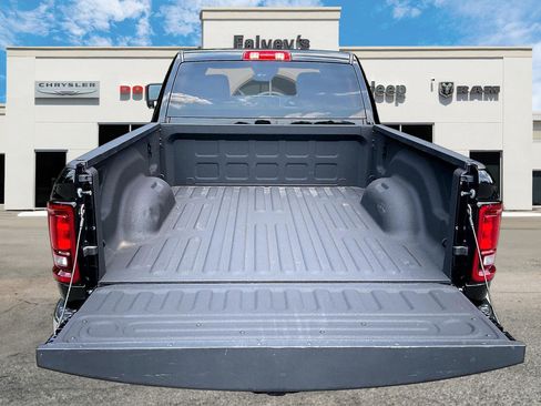 Certified 2025 RAM 2500 Big Horn AWD/4WD image 32