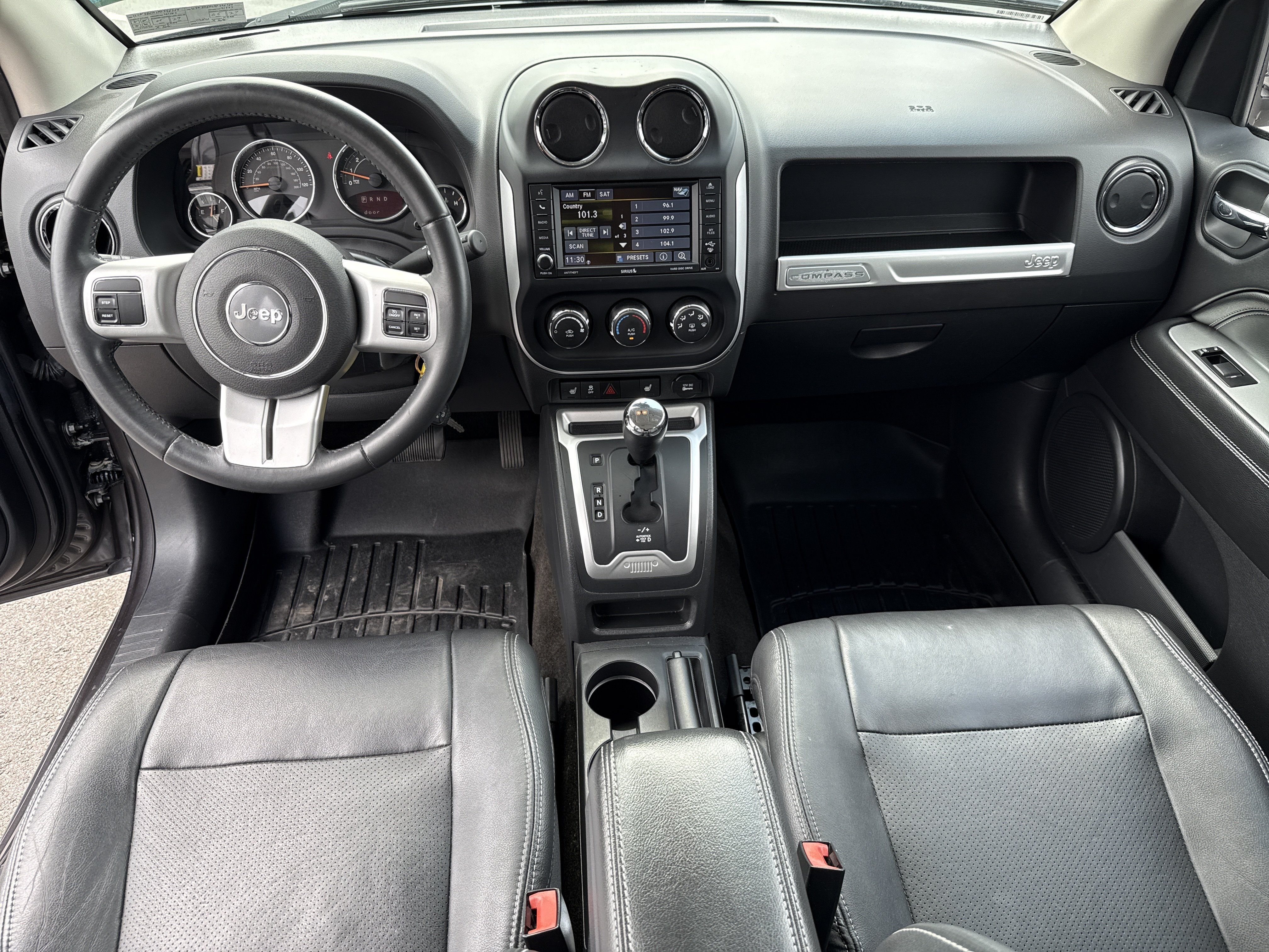 Used 2015 Jeep Compass High Altitude AWD/4WD image 14