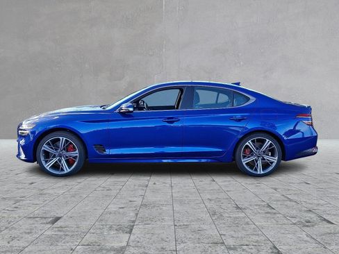 Used 2025 Genesis G70 2.5T w/ Sport Prestige Package image 6