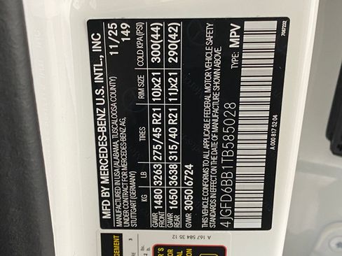 New 2026 Mercedes-Benz GLE 53 AMG 4MATIC Coupe image 21