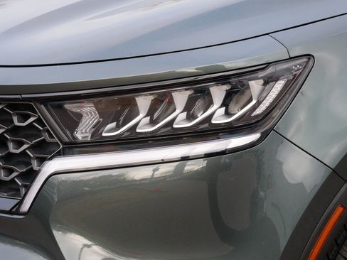 Certified 2022 Kia Sorento X-Line EX image 16