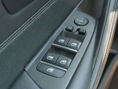 Used 2021 BMW 530i w/ Convenience Package image 24