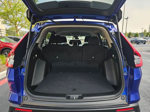 Certified 2025 Honda CR-V LX image 18