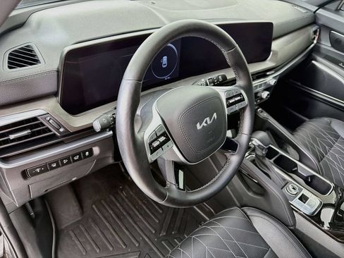 Used 2023 Kia Telluride SX X-Line AWD/4WD image 9