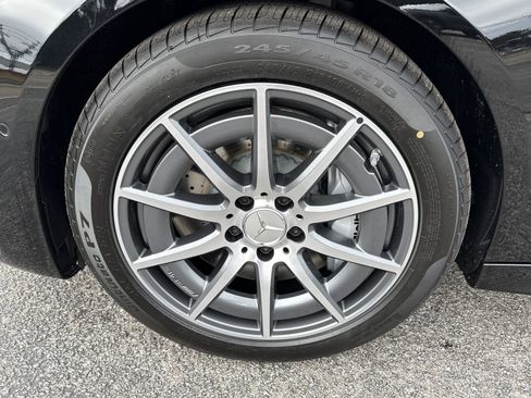 New 2026 Mercedes-Benz C 43 AMG 4MATIC Sedan image 9