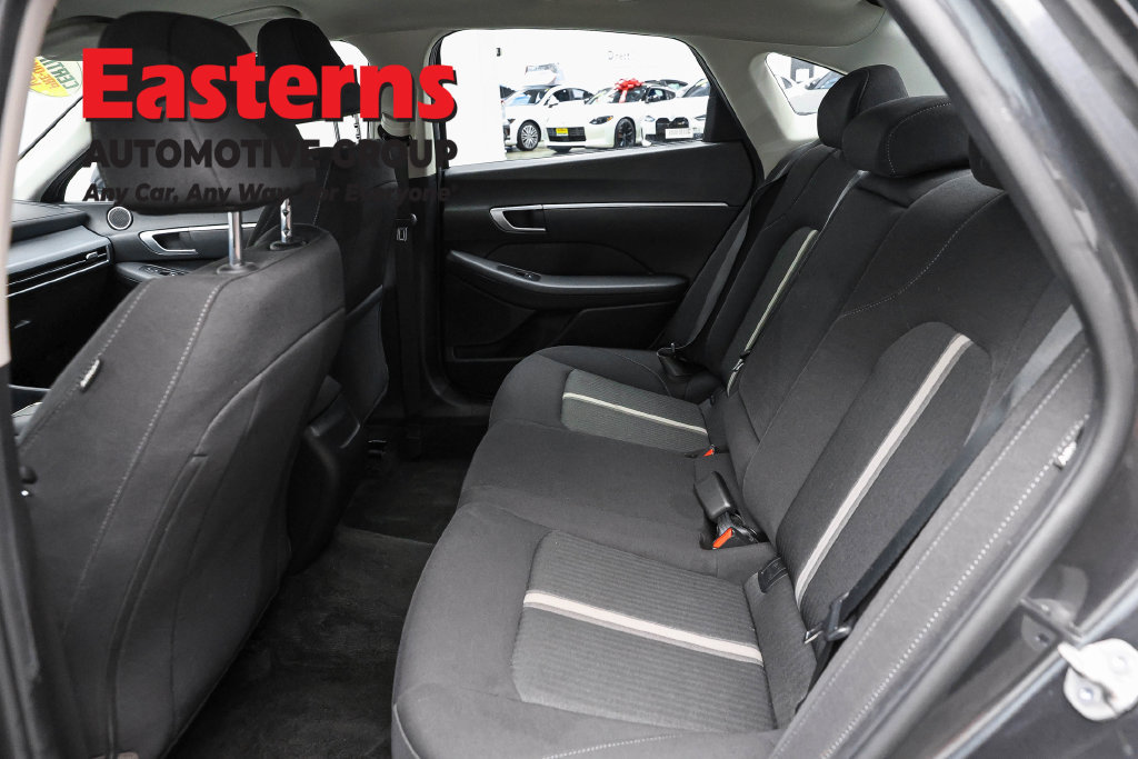 Used 2025 Hyundai Sonata SEL FWD image 24