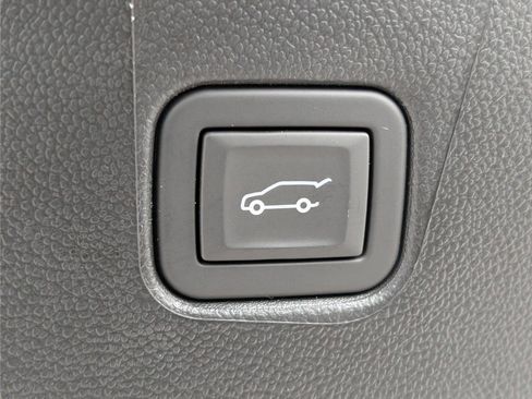 New 2026 Chevrolet Blazer LT w/ Convenience Package image 10