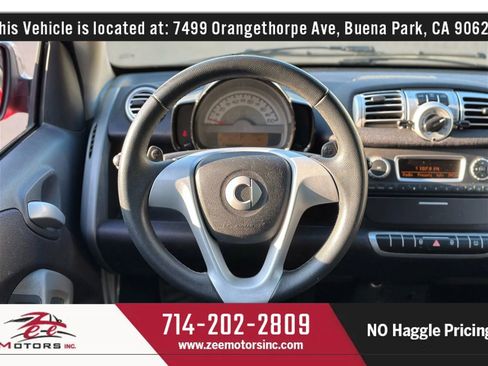 Used 2011 smart fortwo passion image 18