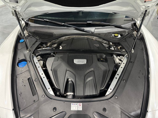 Used 2018 Porsche Panamera 4 AWD/4WD image 25
