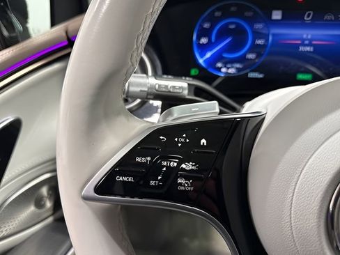Certified 2023 Mercedes-Benz EQS 580 4MATIC SUV image 17