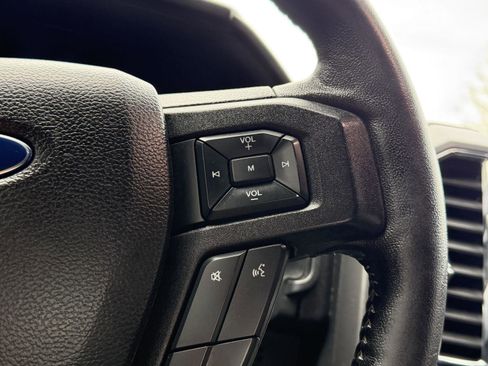 Used 2017 Ford F150 XLT w/ Equipment Group 302A Luxury image 14