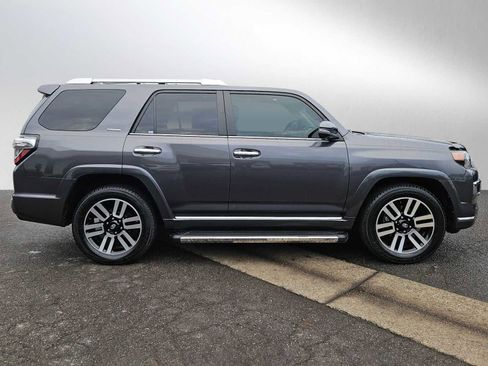 Used 2022 Toyota 4Runner Limited image 2