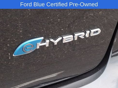 Used 2023 Chrysler Pacifica Limited FWD image 34