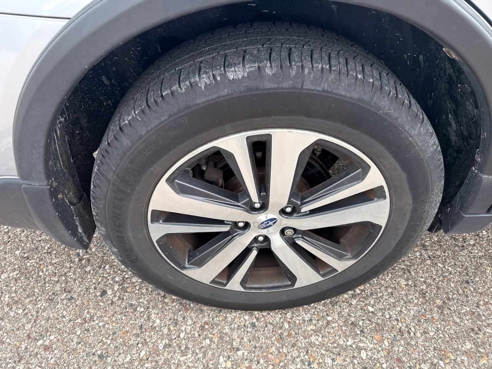 Used 2018 Subaru Outback 2.5i Limited AWD/4WD image 8